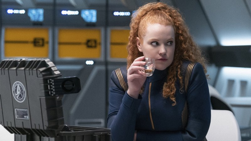Tilly orders herself an unrecommended amount of caffeine in her Short Treks episode, “Runaway.”